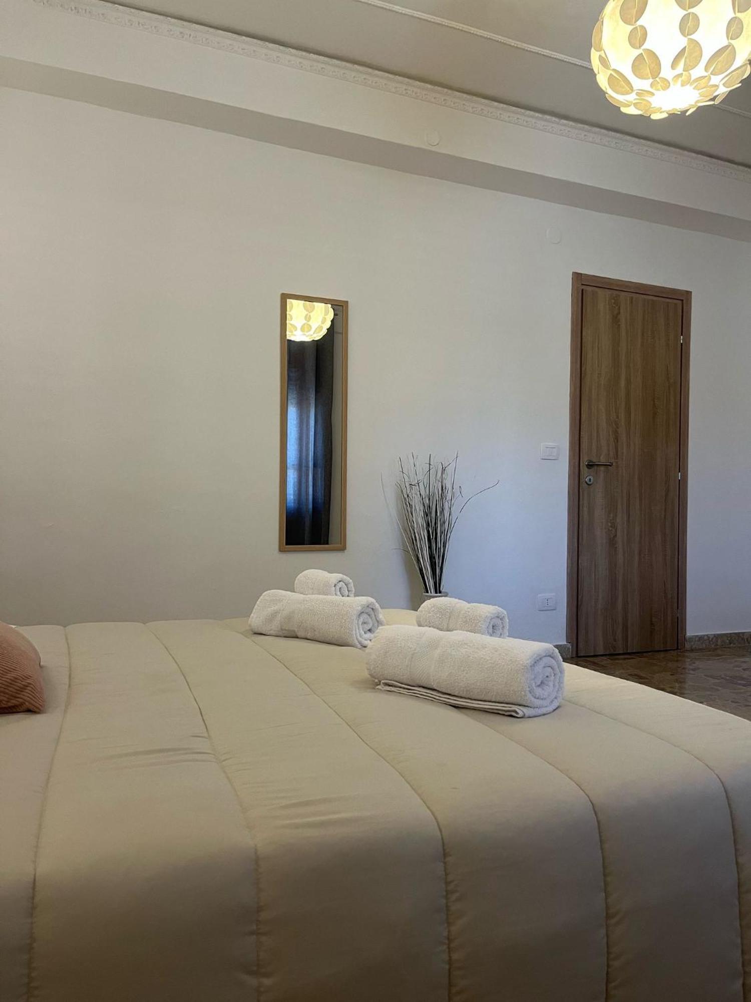Maresia Apartment Altavilla Milicia Exteriér fotografie